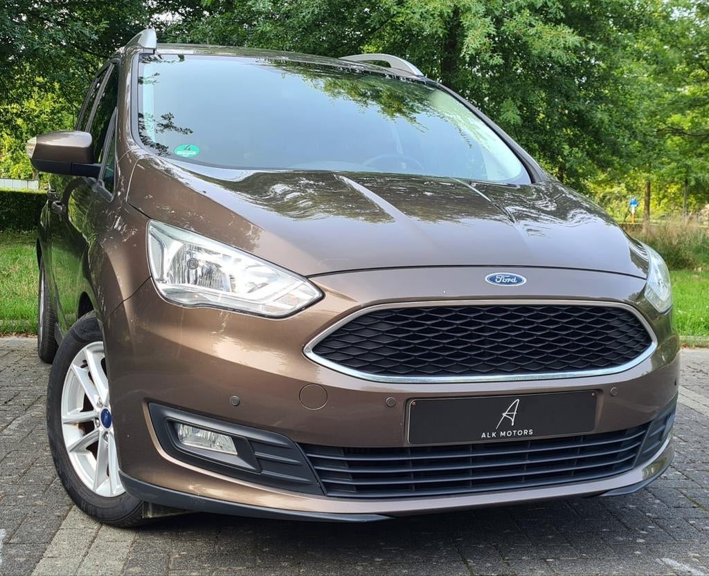 Ford Grand C-Max 1.0i -7PLAATS- **GARANTIE*GPS*CAM*..**, Auto's, Ford, Voorwielaandrijving, 7 zetels, Bedrijf, Handgeschakeld