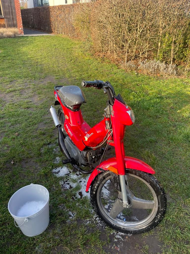 Peugeot fox, Fietsen en Brommers, Ophalen, Zo goed als nieuw, Fox