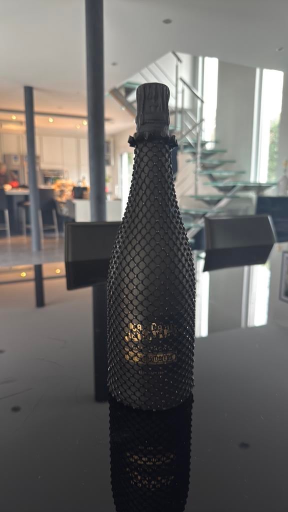 Champagne PIPER-HEIDSEICK Jean paul Gaultier, Neuf, Pleine, Champagne, Enlèvement