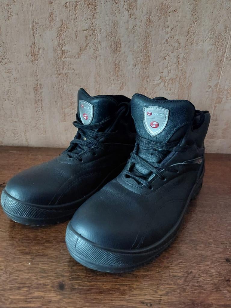 Sixton nieuwe werkschoenen zwart M 43. Nieuw 100€., Ophalen, Zwart, Werkschoenen