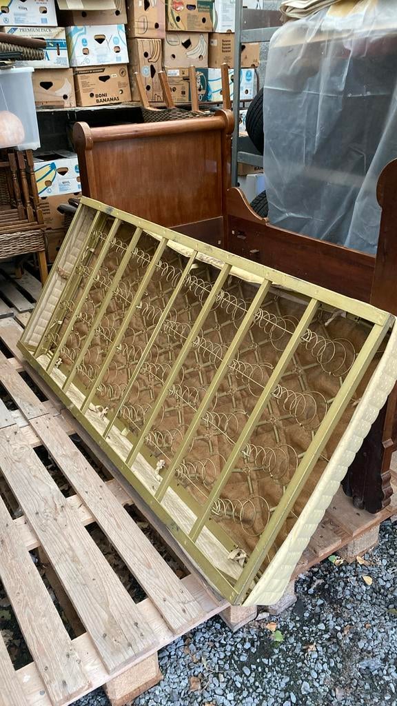 Vintage Spiraalbodem met matras, Ophalen