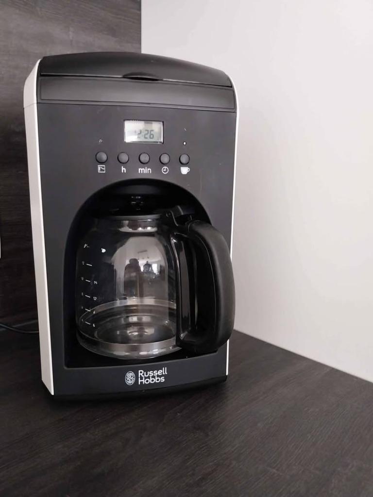 Russell Hobbs 18536, Café moulu, Enlèvement ou Envoi, Cafetière, Utilisé