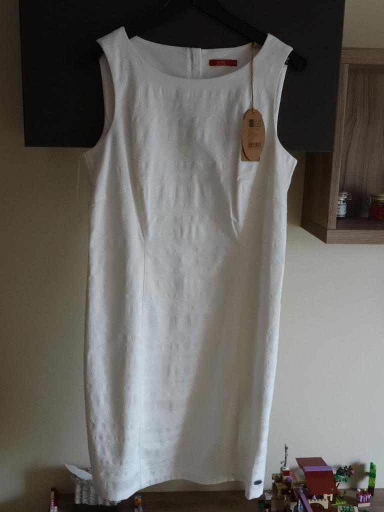 Robe Esprit NEUVE Taille 40, Vêtements | Femmes, Neuf, Taille 38/40 (M), Enlèvement ou Envoi, Blanc