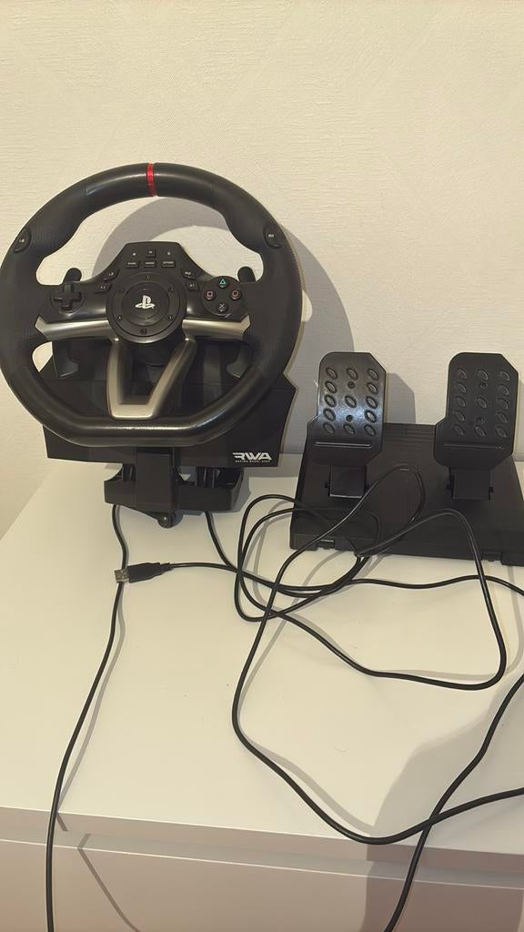 Gaming steering wheel, Ophalen, Zo goed als nieuw, Stuur of Pedalen, PlayStation 4