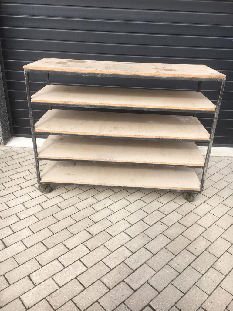 Stapelkar/rek (4 draaiwielen), Ophalen, Gebruikt
