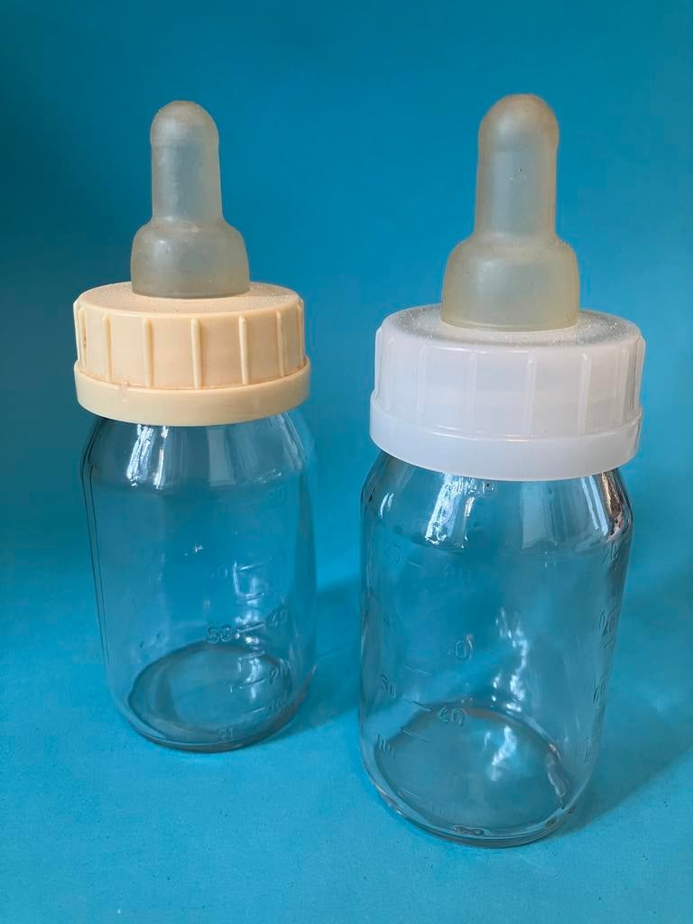 2 glazen baby flesjes 100 ml, Kinderen en Baby's, Ophalen of Verzenden, Zo goed als nieuw
