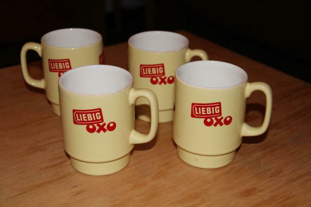 4 mugs publicitaires anciens "Liebig" vintage jaune pastel, Verzamelen, Ophalen of Verzenden, Zo goed als nieuw, Gebruiksvoorwerp