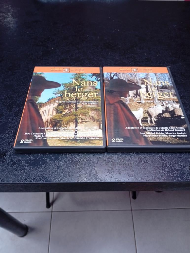 2 coffrets DVD Nans le berger, Enlèvement ou Envoi, Comme neuf