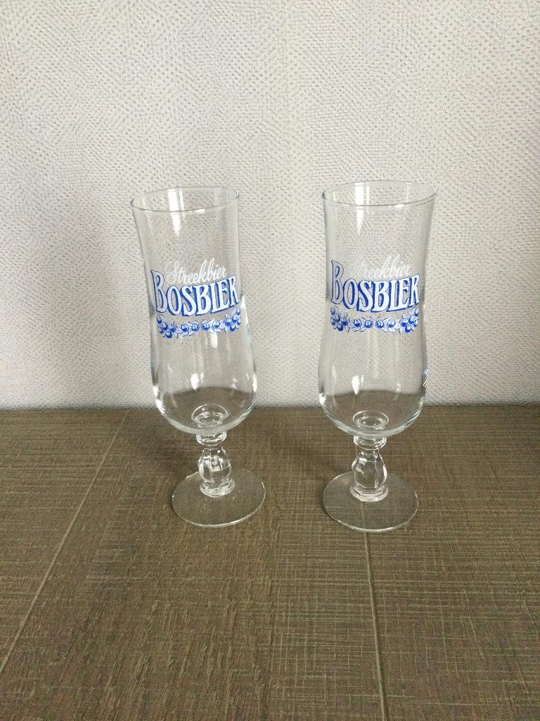 Set 2 glazen Streekbier Bosbier als nieuw, Ophalen of Verzenden, Zo goed als nieuw, Bierglas