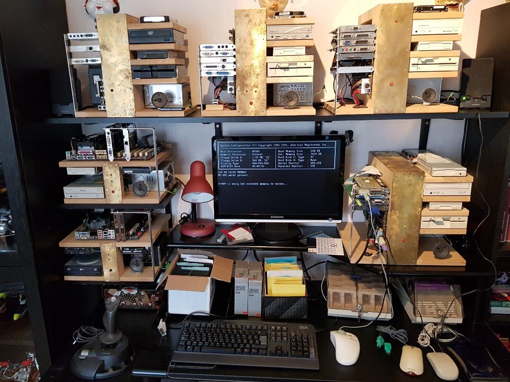 6 Vintage computers, vintage software and games, Computers en Software, Ophalen