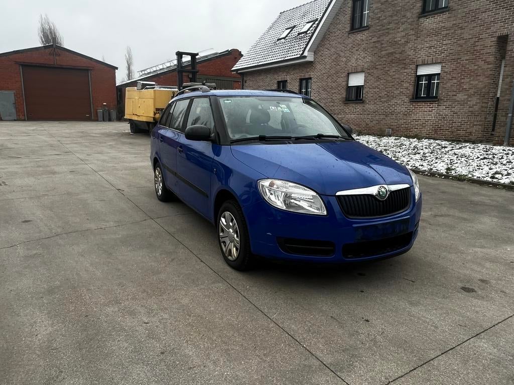 SKODA FABIA 1.2 BENZINE MET AIRCO, Auto's, Voorwielaandrijving, Stof, Bedrijf, Fabia