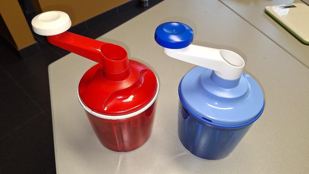 Tupperware Speedy Chef rood of blauw, Enlèvement ou Envoi, Comme neuf, Bleu