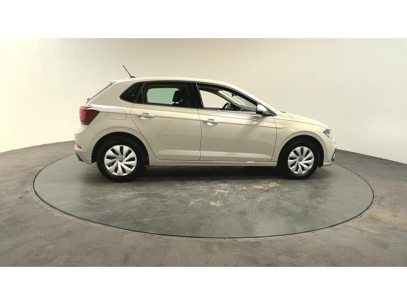 Volkswagen Polo VI Life, Parkeercamera, Euro 6, 95 pk, https://public.car-pass.be/vhr/70e2ae71-cd3c-4e46-8dd9-68a7d06acd80