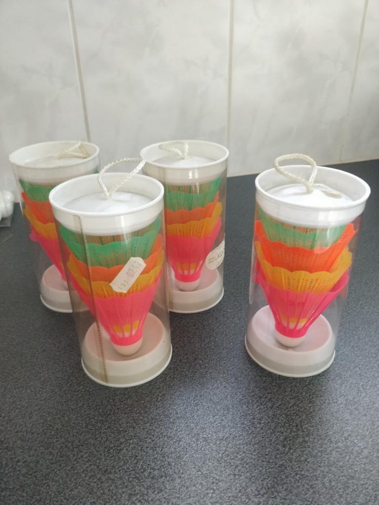 Pluimen badminton, Ophalen of Verzenden, Zo goed als nieuw