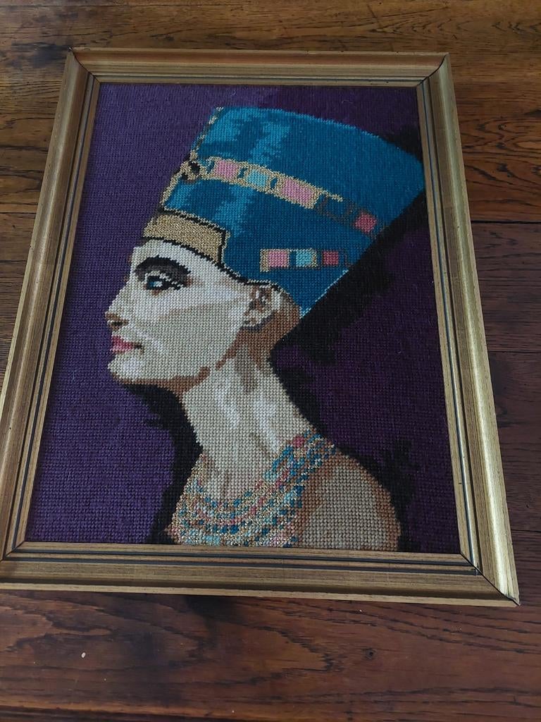 Geborduurde schilderij Egyptische godin Nefertiti, Antiek en Kunst, Ophalen of Verzenden