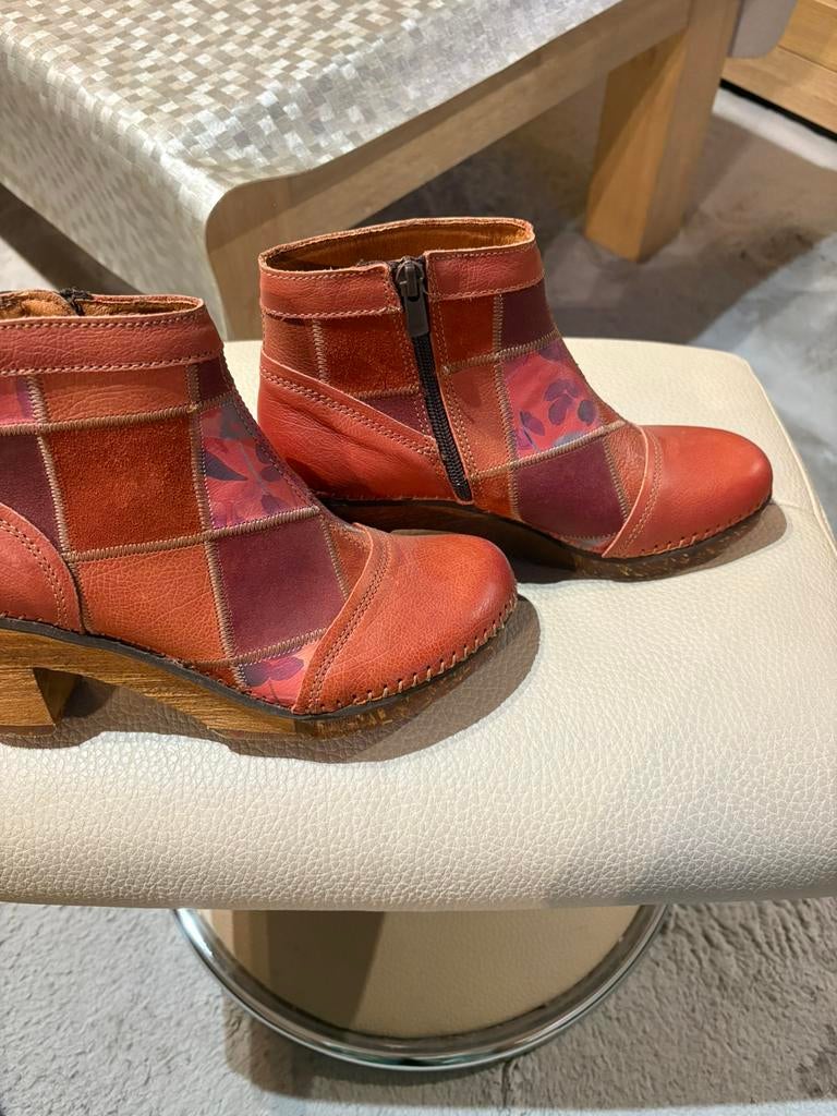 Nouvelles bottes de la marque Art (38)., Brun, Enlèvement, Boots et Botinnes, Neuf