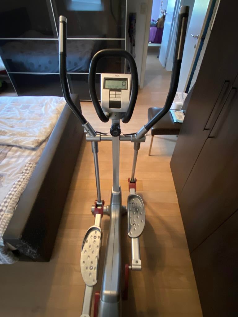Vélo elliptique DKN, Sports & Fitness, Enlèvement, Utilisé, Métal, Vélo elliptique