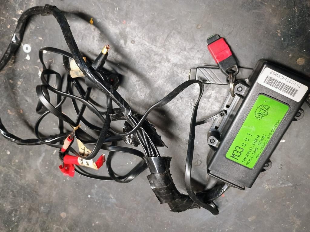 Oldschool vv1 Autoalarm startonderbreker, Ophalen of Verzenden