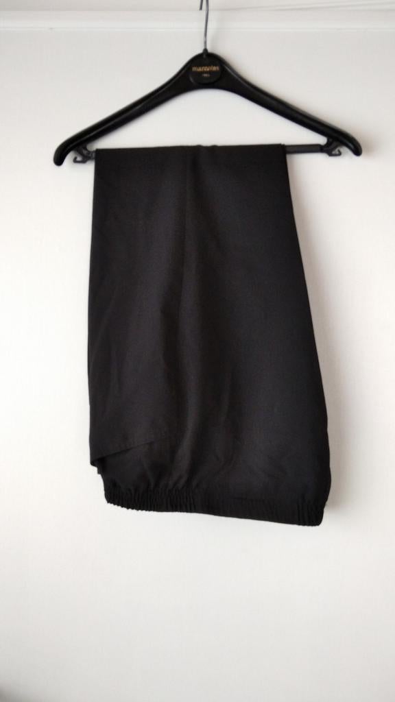 Zwarte broek Claude Arielle maat 42, Ophalen of Verzenden, Maat 42/44 (L)