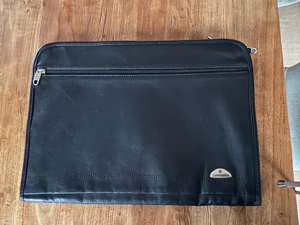 Mallette Samsonite, Enlèvement ou Envoi, Moins de 35 cm, Comme neuf, Moins de 50 cm