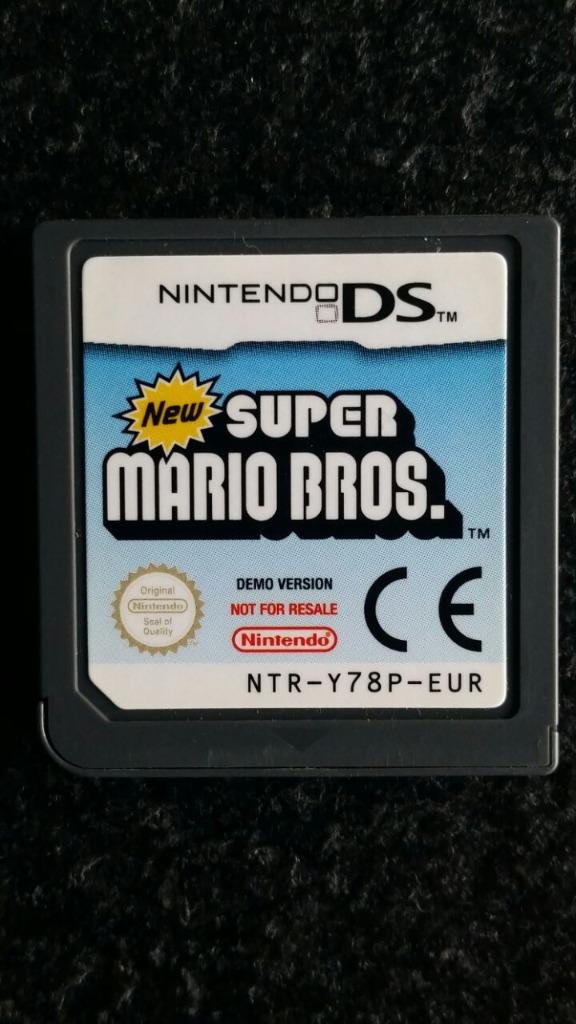 Nintendo DS New Super Mario Bros DEMO VERSION Not for resale, Games en Spelcomputers, Games | Nintendo DS, Ophalen, Zo goed als nieuw