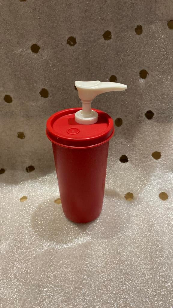 Tupperware duwpompje potje is 11 cm hoog mt pompje erop 14cm, Huis en Inrichting, Keuken | Tupperware, Rood, Ophalen