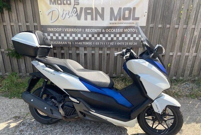 honda forza 125 abs bj 2015 zeer goede staat + opties, Scooter, Entreprise, 125 cm³, 12 à 35 kW