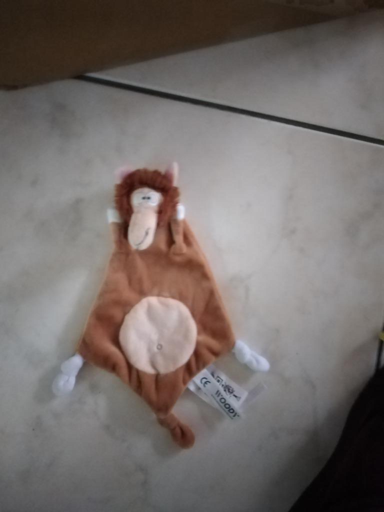 knuffeldoekje woody soort leeuw  (doos juni 2024), Enlèvement, Neuf
