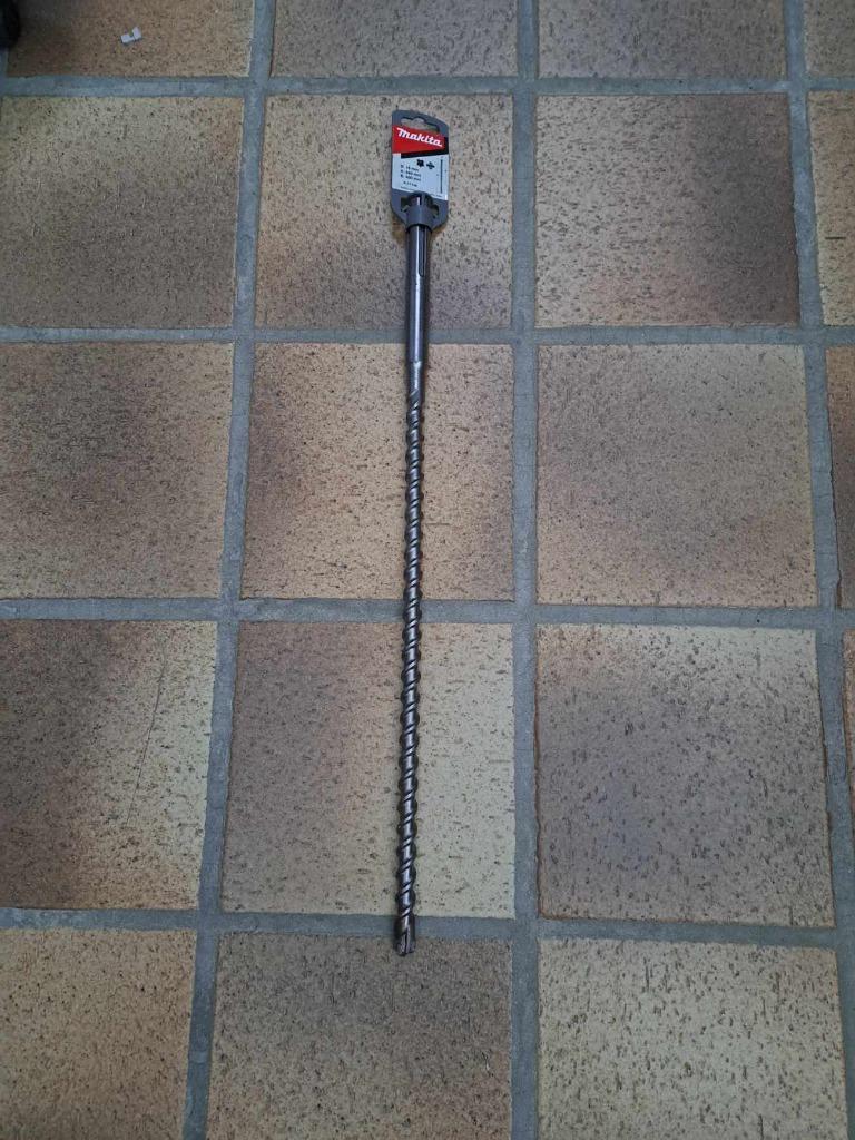 Betonboor Makita, Ophalen, Nieuw
