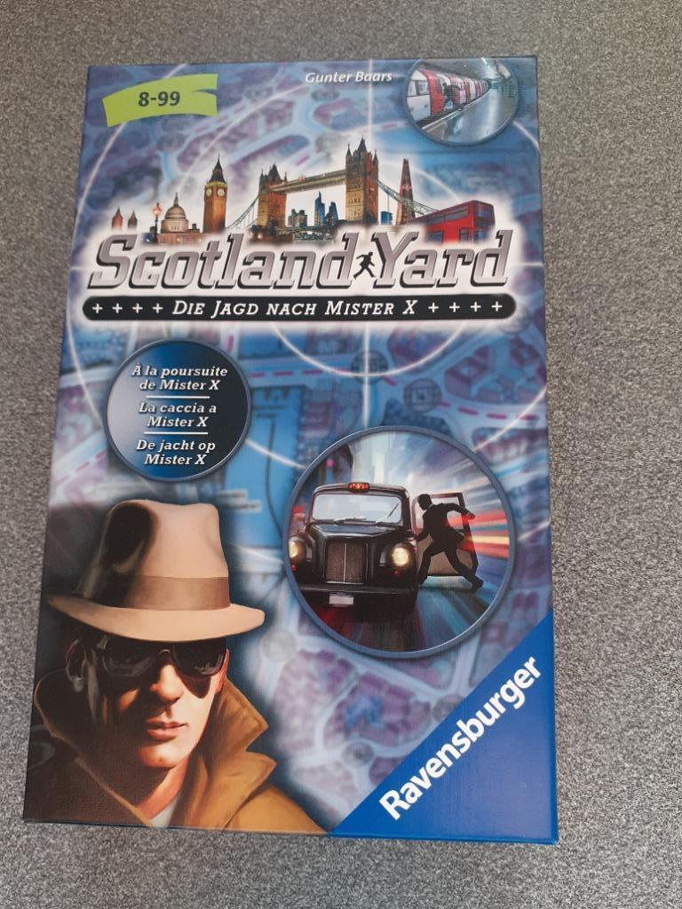Scotland Yard 2 tot 4 spelers, 8 tot 99 jaar, Een of twee spelers, Ophalen of Verzenden, Zo goed als nieuw, Ravensburger