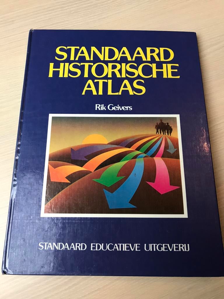 Standaard historische atlas - Rik Geivers, Ophalen of Verzenden, Zo goed als nieuw