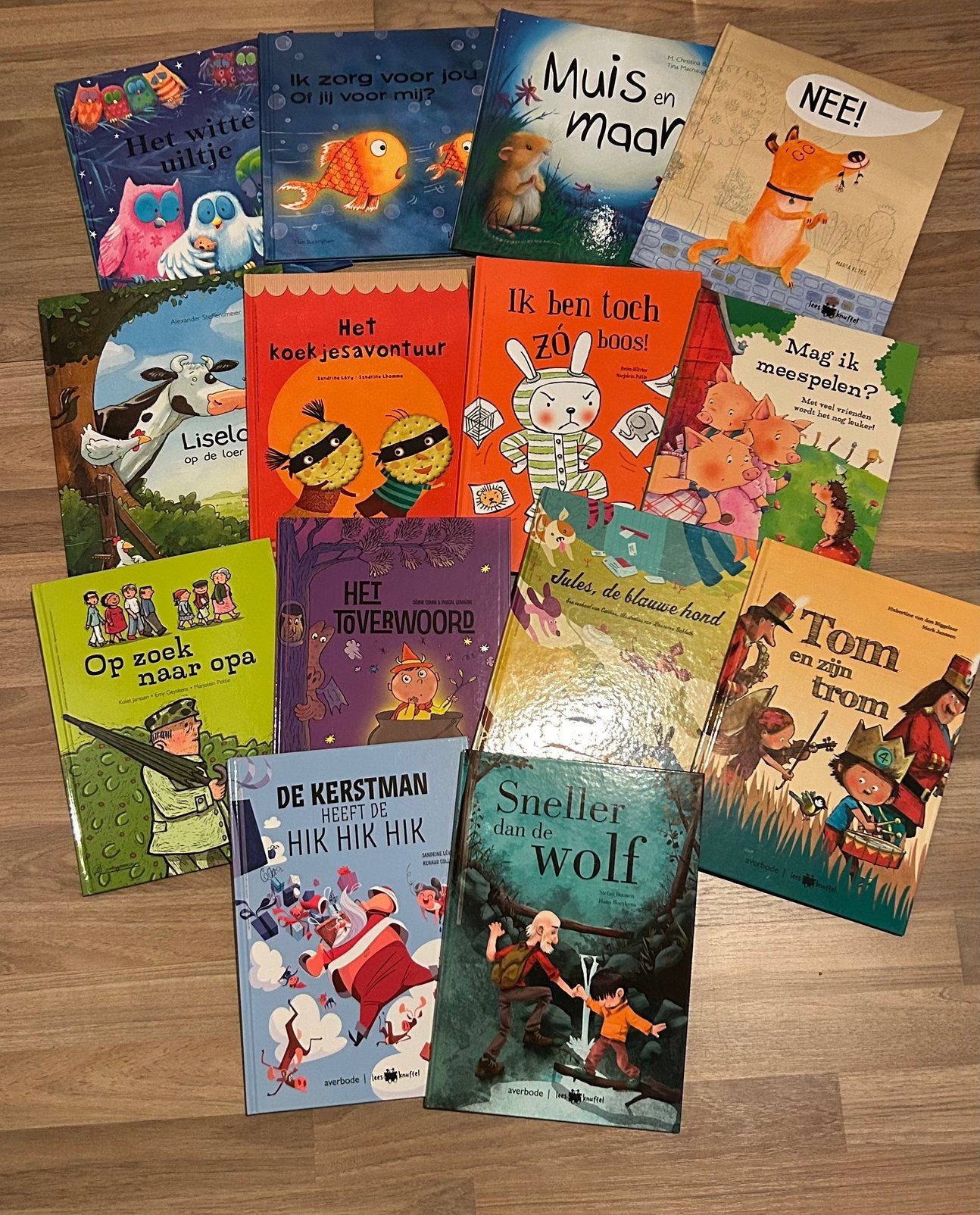 Leesknuffel boeken averbode, Enlèvement, Comme neuf