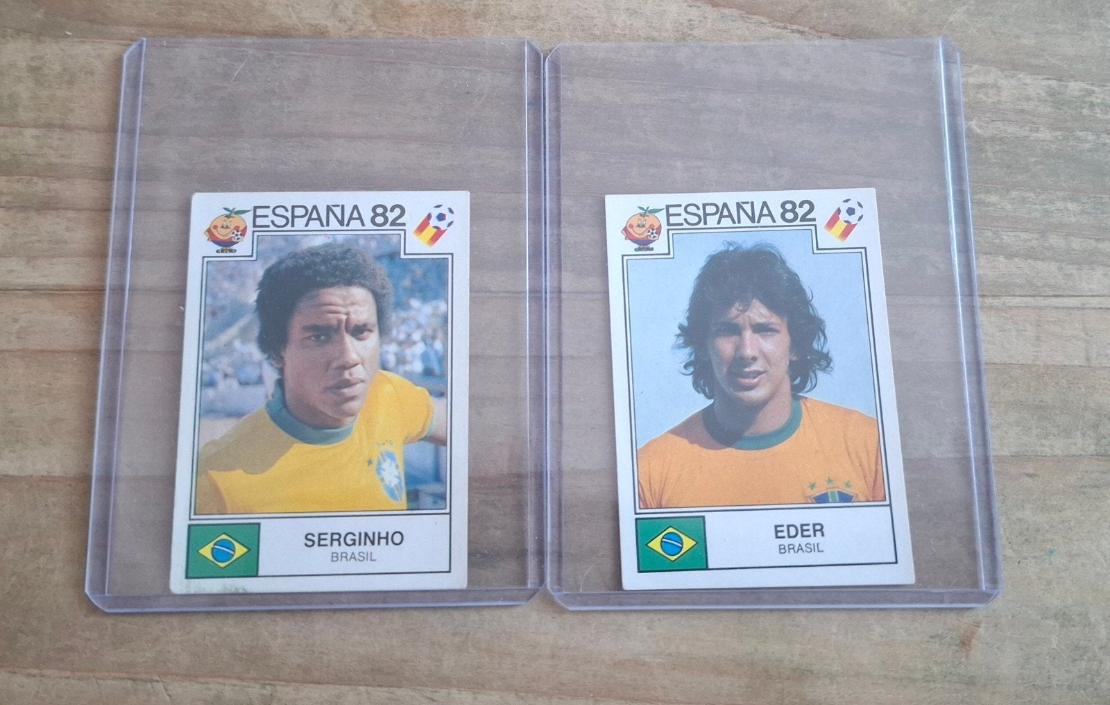 panini 2 images espana 82 Brésil 1982 football stickers, Enlèvement ou Envoi, Plusieurs images