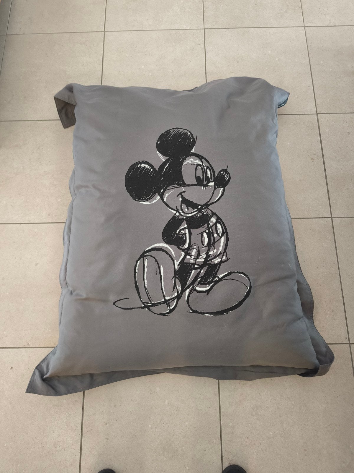 kinder zitzak Mickey mouse, Ophalen, Zo goed als nieuw, Grijs, Zitzak