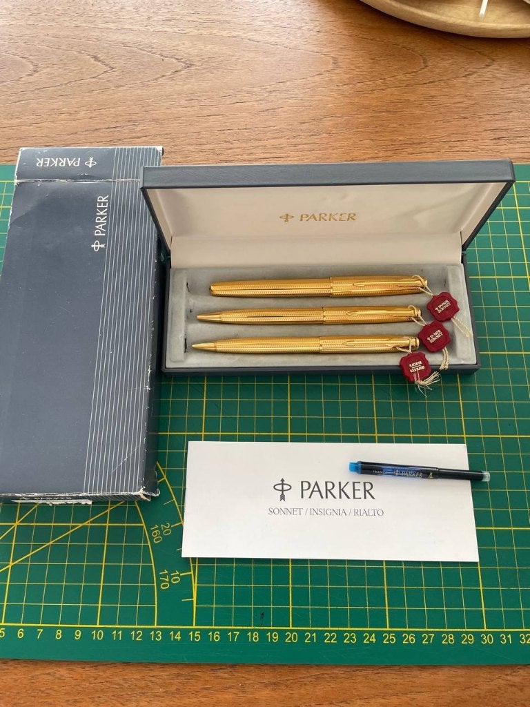 Parker Sonnet Cascade Gold Set (fountain/ball/pencil), Collections, Stylos, Enlèvement ou Envoi, Parker