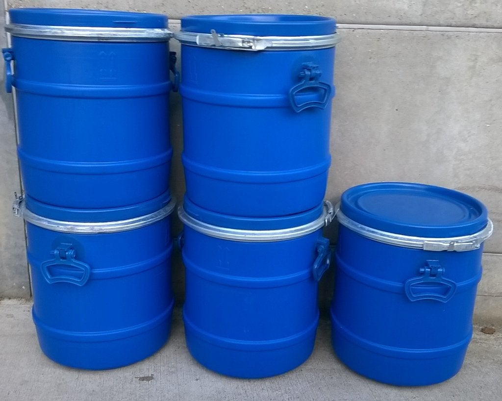 Fûts 30 litres rénovés large ouverture, très grant stock., Moins de 75 litres, Enlèvement, Comme neuf, Synthétique