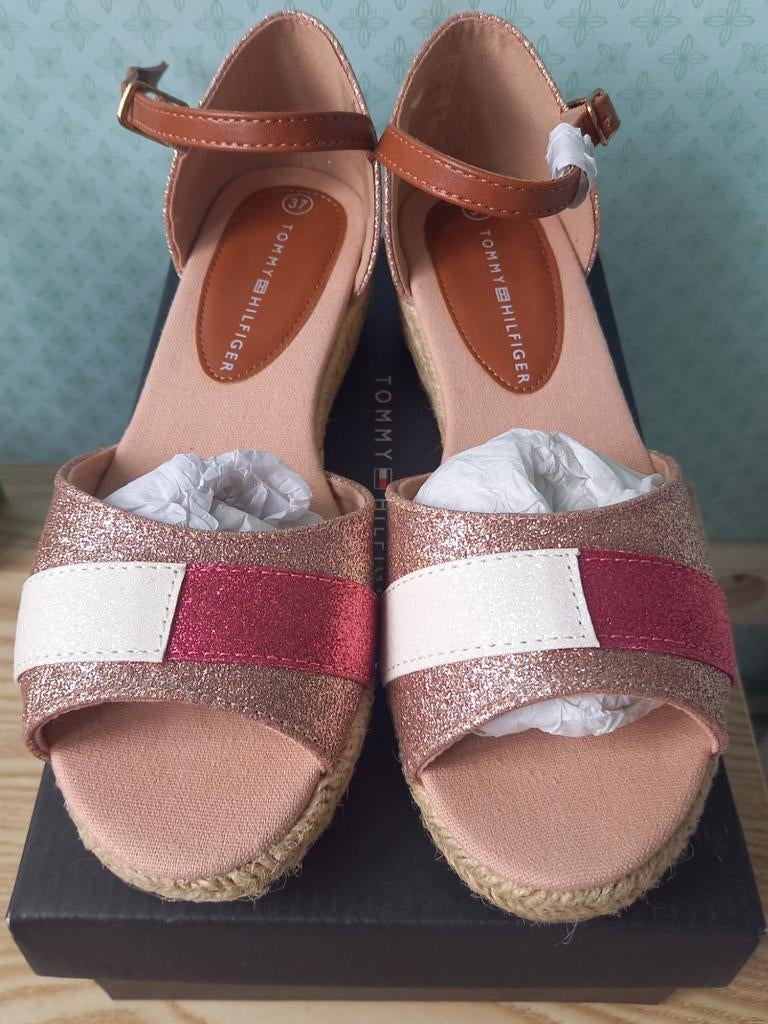 Sandalen met sleehak Tommy Hilfiger maat 37, Neuf, Tommy hilfiger, Enlèvement ou Envoi, Sandales et Mûles