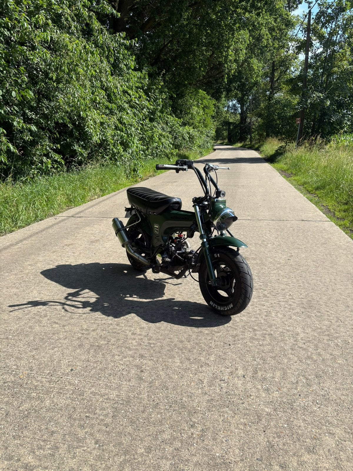 Dax skyteam 50cc b klasse TERUIL, Fietsen en Brommers, Brommers | Honda, Ophalen, Overige modellen, Klasse B (45 km/u), Zo goed als nieuw