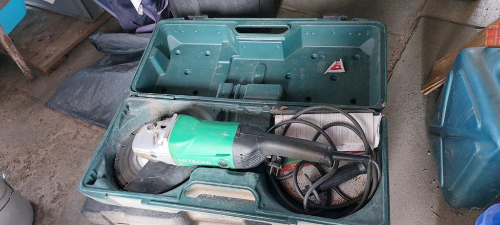 Grote slijpschijf, Doe-het-zelf en Bouw, Gereedschap | Slijpmachines, Ophalen