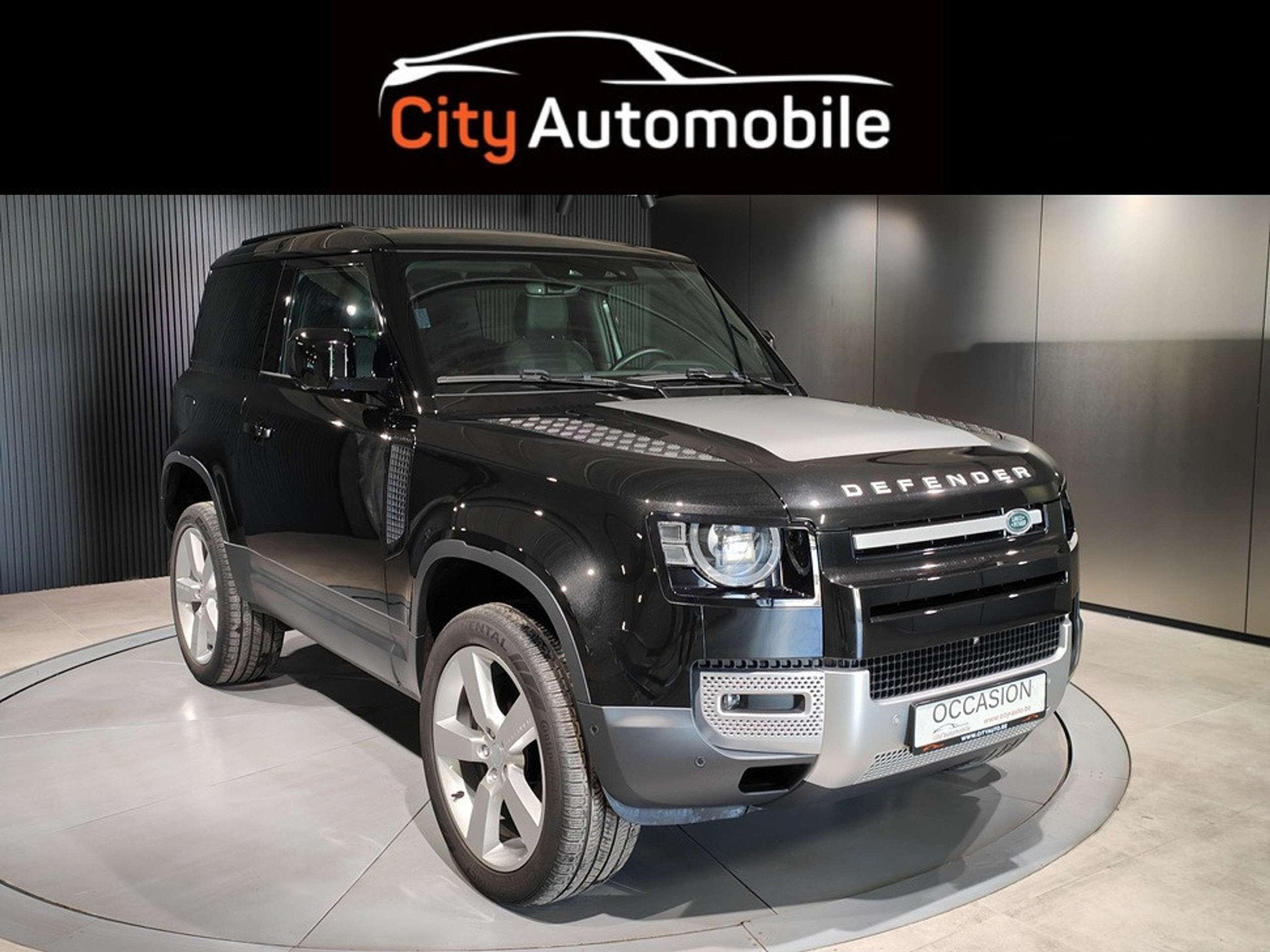 Land Rover Defender 90 D250 TOIT OUVRANT CARPLAY CAMERA 360, Auto's, Land Rover, Automaat, 183 kW, Zwart, Leder