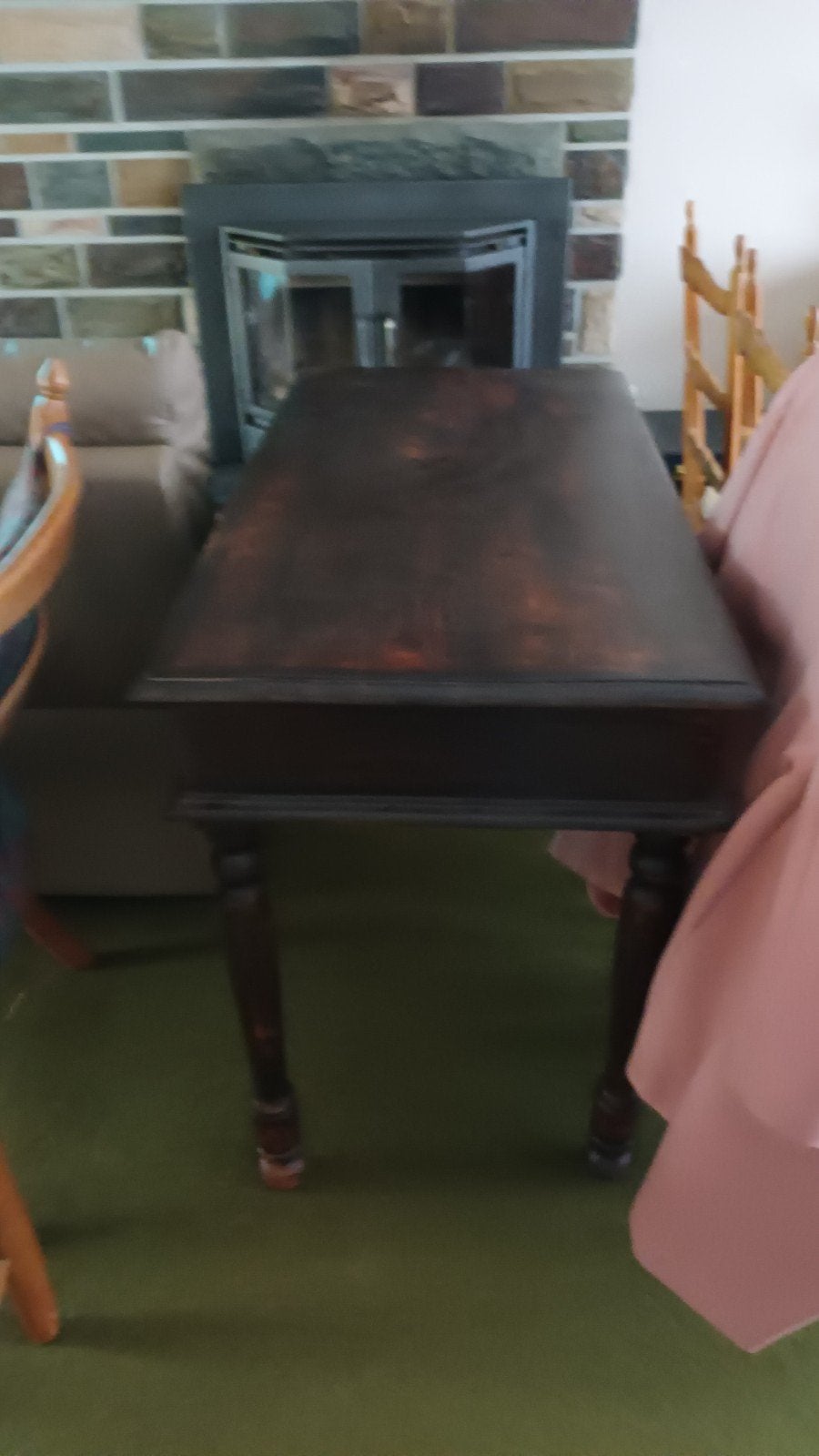 Antieke bijzettafeltje, Ophalen