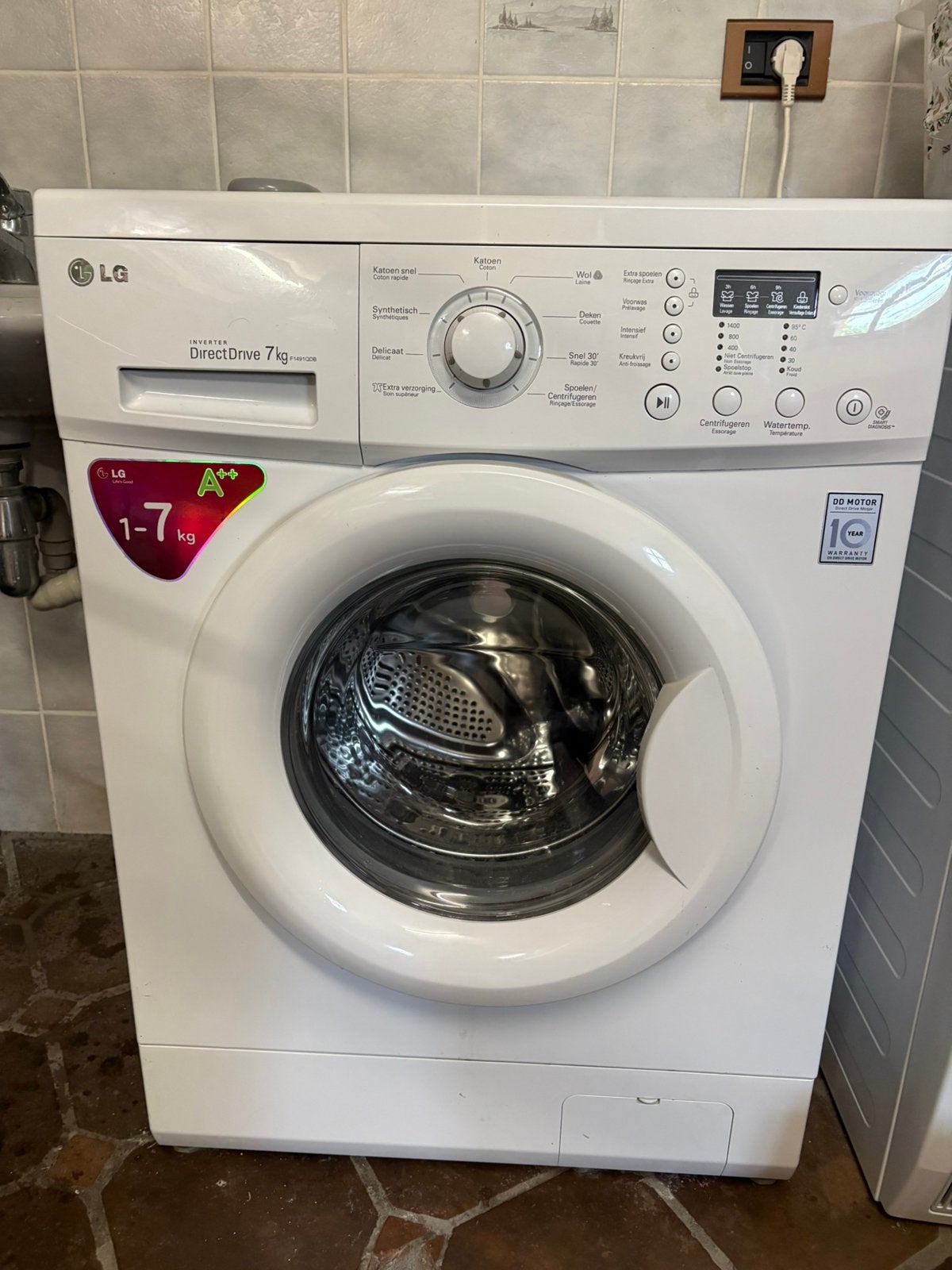 Lave-linge LG 7kg A++, 1200 à 1600 tours, 6 à 8 kg, Classe énergétique A ou plus économe, Chargeur frontal