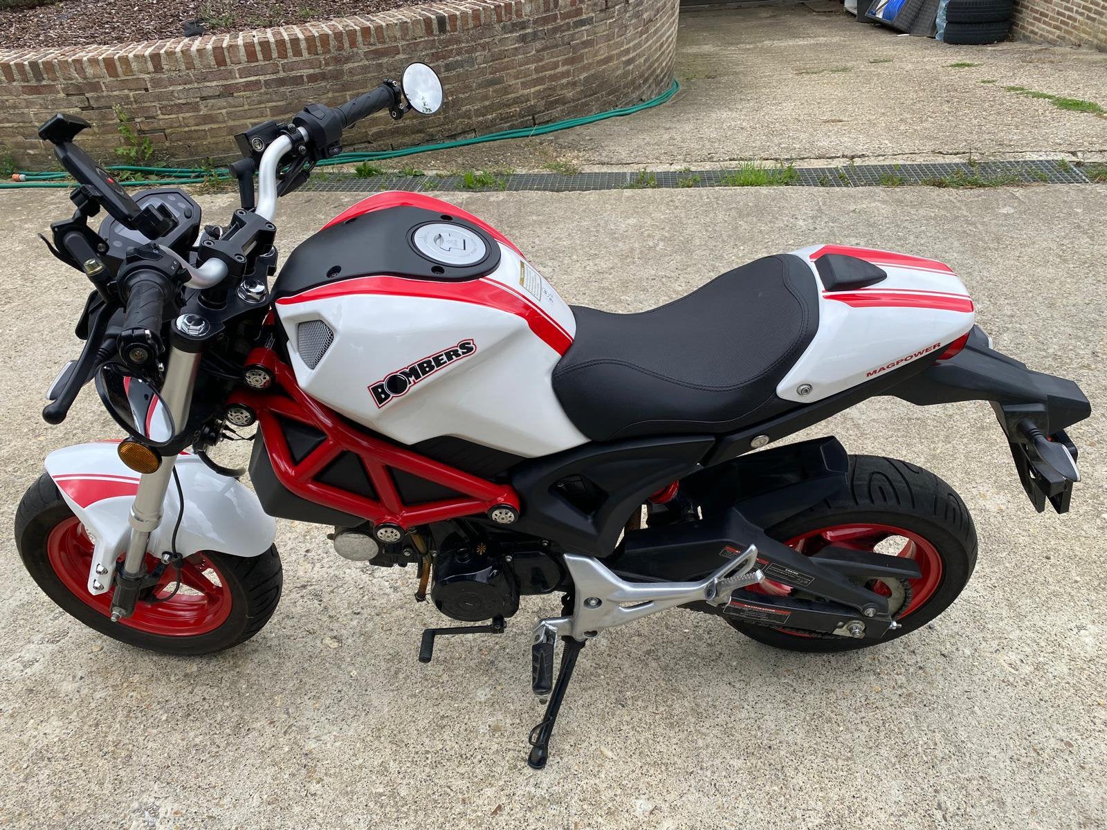 Magpower bomber 50cc, 4 vitesses, 49 cm³, Comme neuf, Classe B (45 km/h)