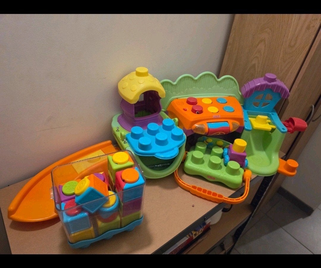 Fisher Price activiteitenstad, Enlèvement ou Envoi, Comme neuf