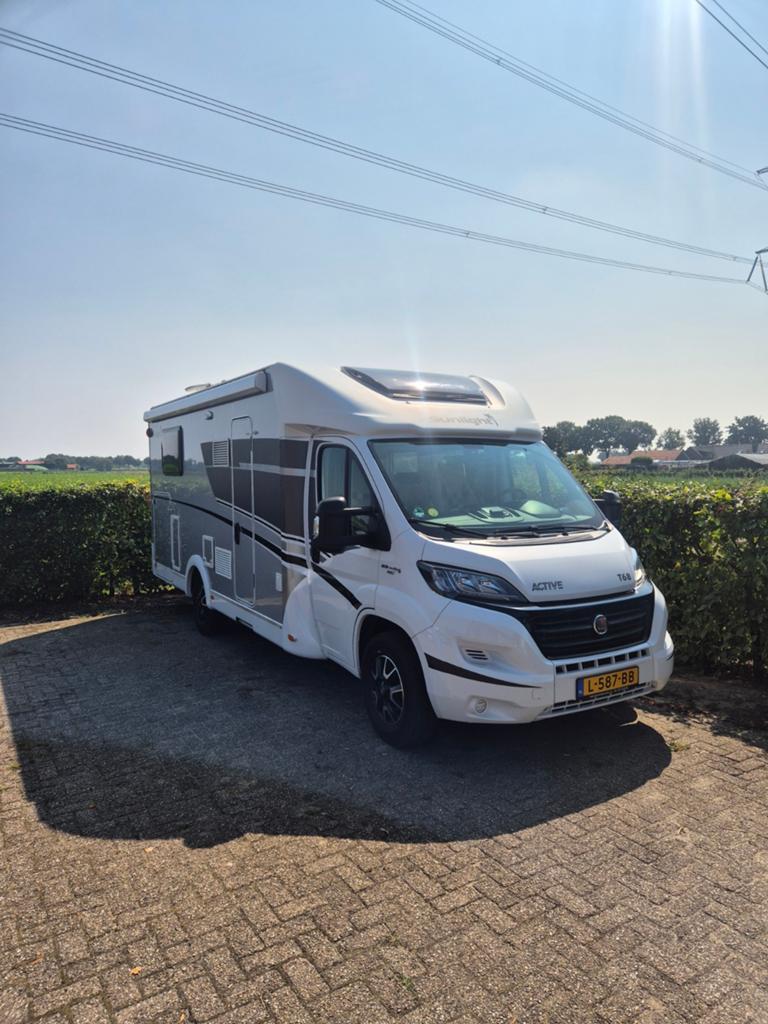 Sunlight T68 active bj 2018, Tv, 150 pk, Caravans en Kamperen, Mobilhomes, Particulier, tot en met 5, Half-integraal, Sunlight