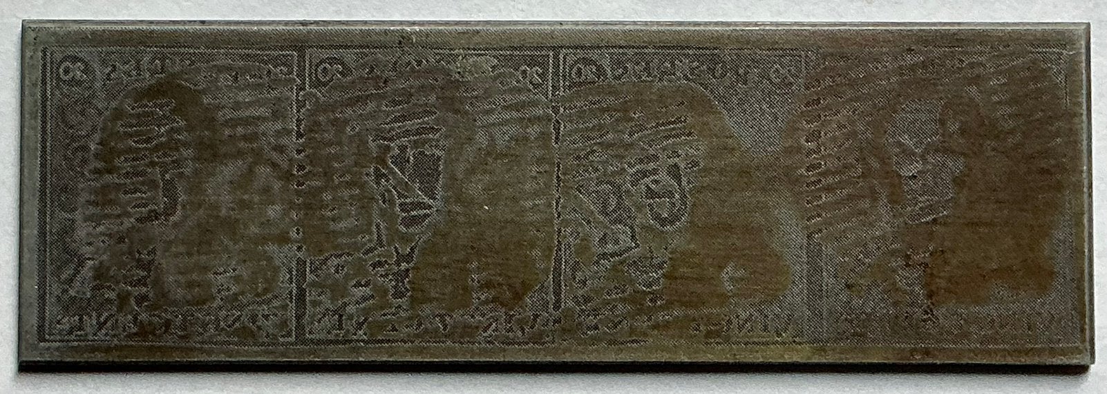 LOT A4. COB: 2.Plaque de pression LEOPOLD I. 27gr. Original., Enlèvement ou Envoi, Maison royale