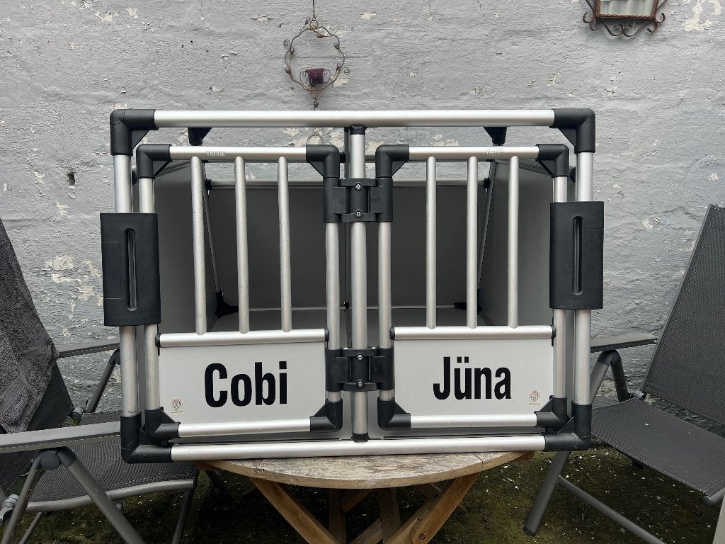 Dubbele autobench trixie, Dieren en Toebehoren, Transportboxen, Gebruikt, Ophalen