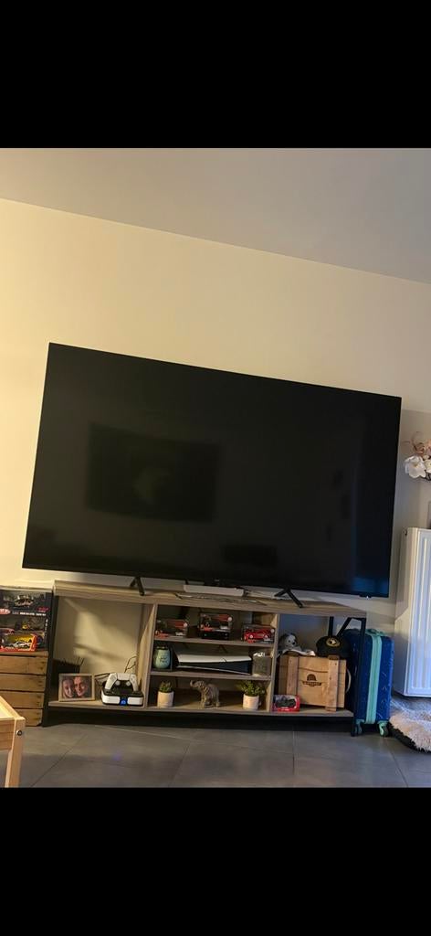 Qled tv phillips 215 cm, Audio, Tv en Foto, Ophalen, Zo goed als nieuw, QLED