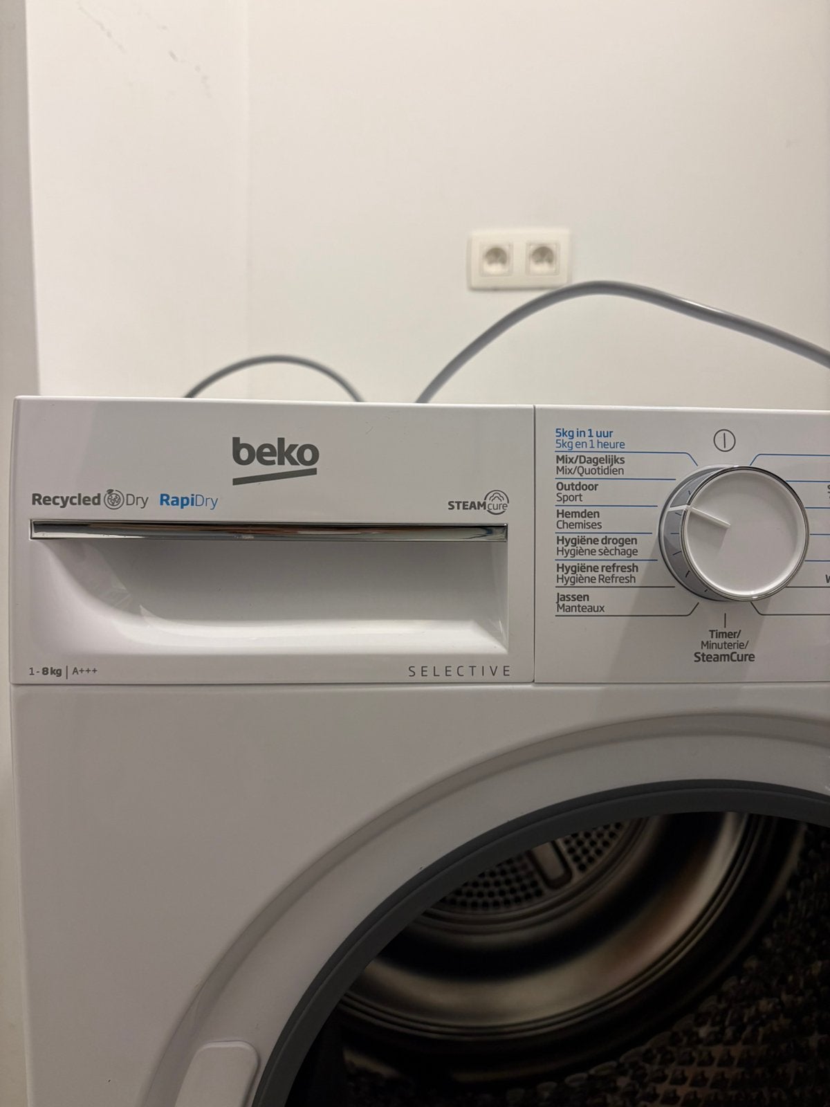 Beko droogkast, Ophalen, Zo goed als nieuw
