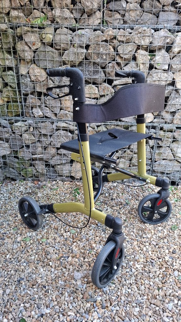 Rollator couleur Champagne 120Kg, Divers, Enlèvement, Poids léger, Comme neuf